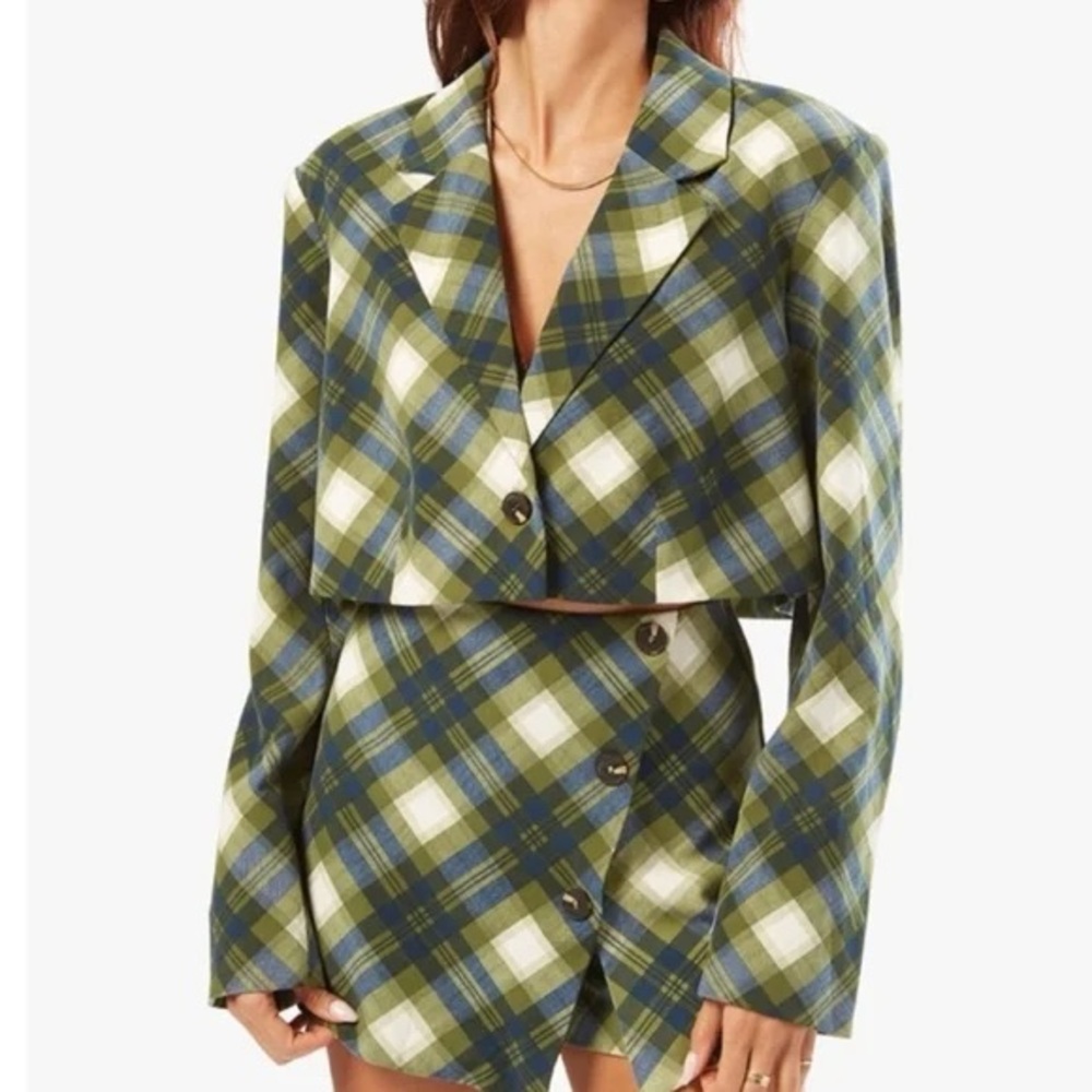 WeWoreWhat 3 Piece Suit Set Size L Cropped Blazer Skort Wrap Top Green Plaid